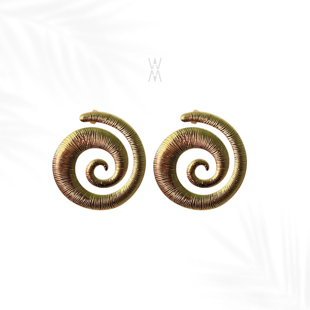 Okoye | Boucles d'oreilles dorées en acier inoxydable