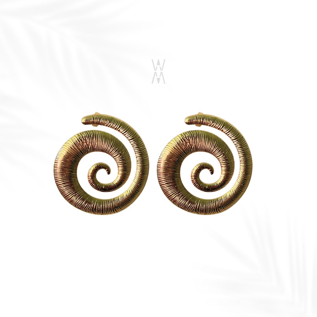 Okoye | Boucles d'oreilles dorées en acier inoxydable